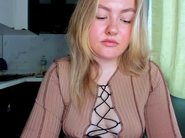  SunshineEmma chat room