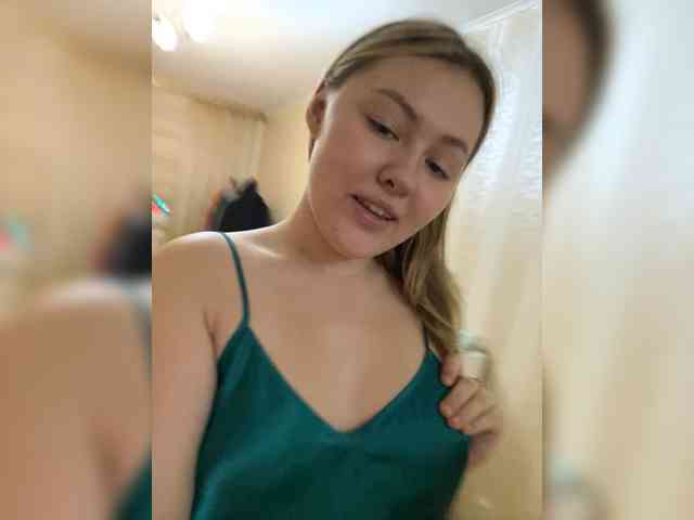 SunshineEmma Live Webcam on BongaCams