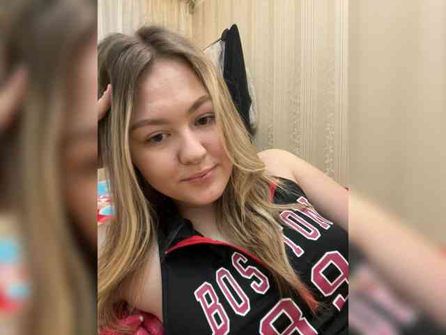 SunshineEmma Live Webcam on BongaCams