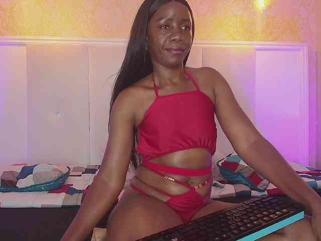 TinnaTaylor webcam