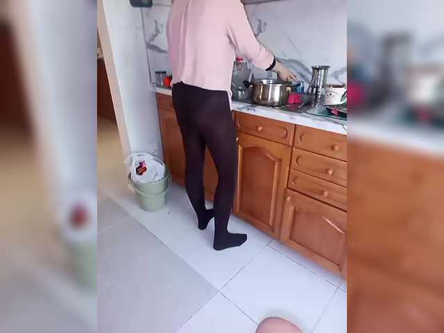 doktorgirl's BongaCams show and profile