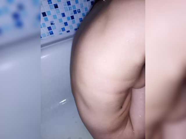 Live with doktorgirl on FliCam