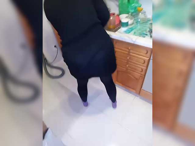 doktorgirl's BongaCams show and profile