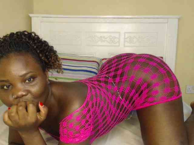 Freakyqueen11