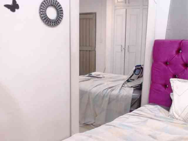 Perla-Millsx webcam