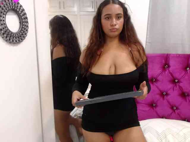 Perla-Millsx webcam