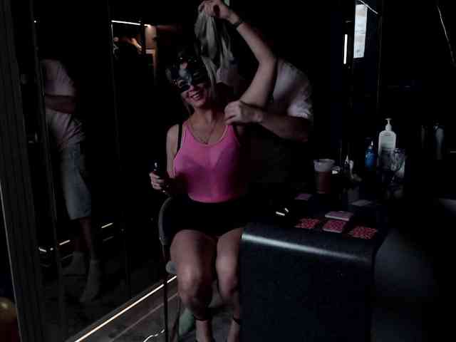 MstrandMissSmit webcam