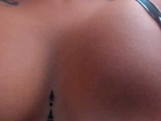 KatieNolanX's BongaCams show and profile