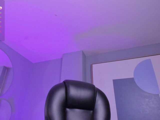 KatieNolanX's BongaCams show and profile