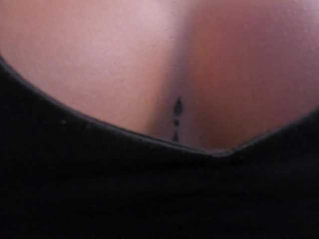 KatieNolanX's BongaCams show and profile