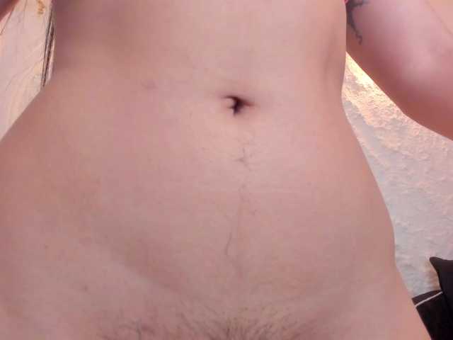 KatieNolanX's BongaCams show and profile