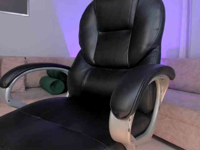KatieNolanX Live Webcam on BongaCams