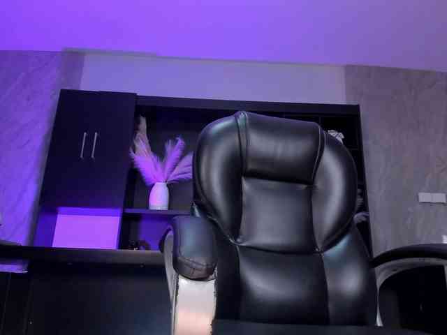 KatieNolanX KatieNolanX