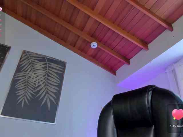 KatieNolanX webcam