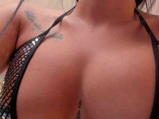 free sex chatroom KatieNolanX