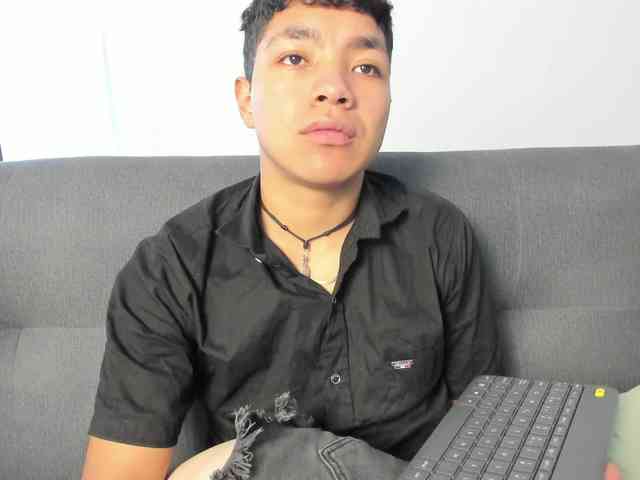 NeylanVenom Live Webcam on BongaCams