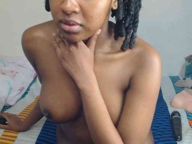 MidnightSin Live Webcam on BongaCams