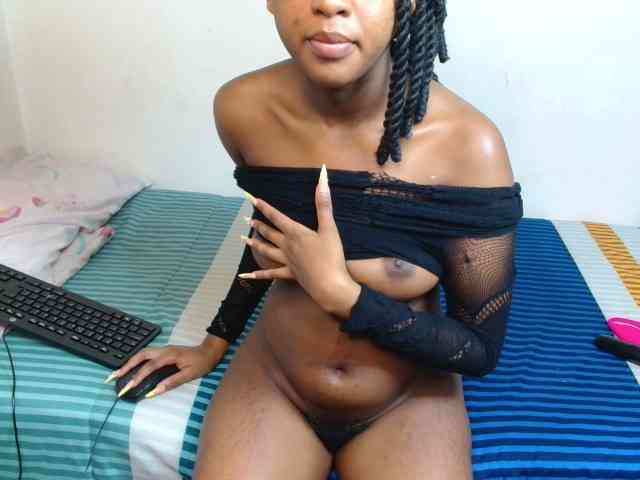 MidnightSin webcam