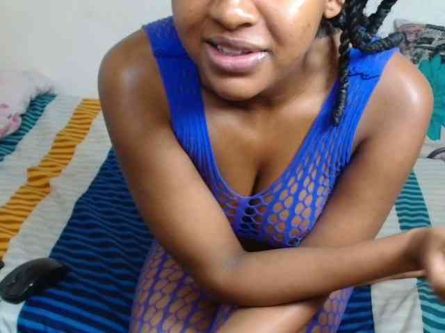 MidnightSin webcam