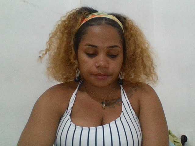  Monica1612 chat room