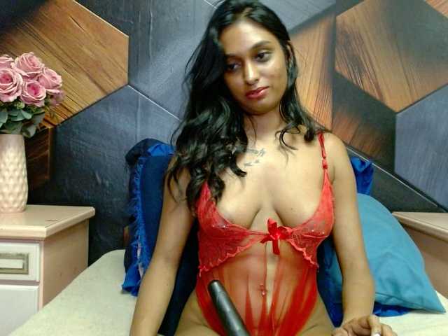 LusciousIndian webcam