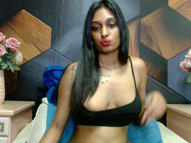 LusciousIndian webcam