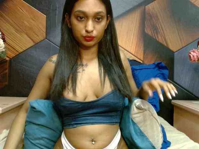 LusciousIndian webcam