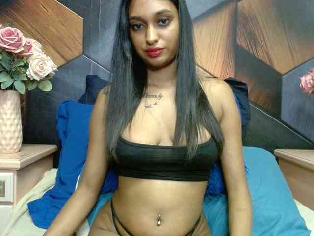 LusciousIndian webcam
