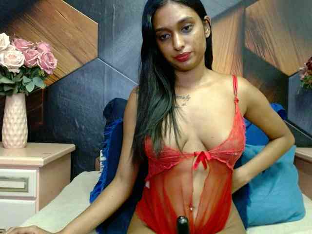 LusciousIndian webcam