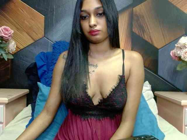 LusciousIndian webcam