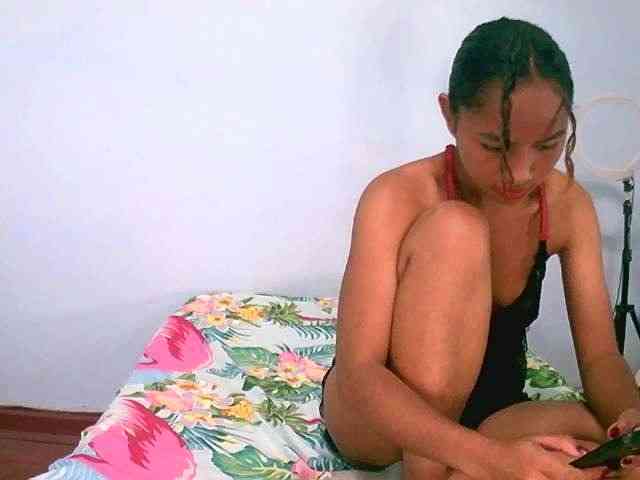Squirtgirl69 webcam