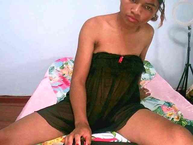 Squirtgirl69 webcam