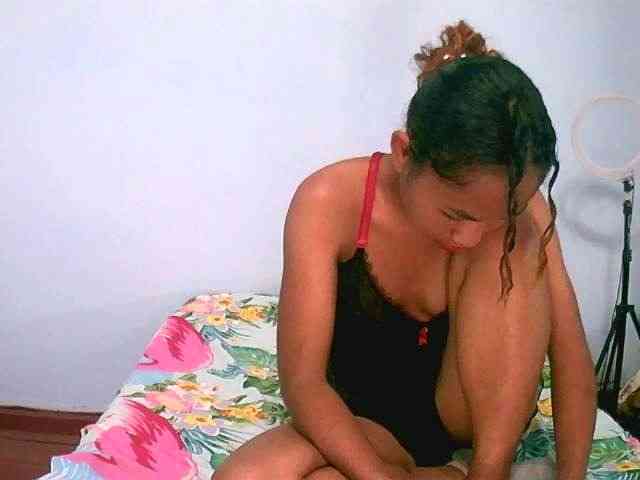 Squirtgirl69 webcam