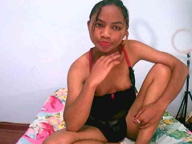 Squirtgirl69 webcam
