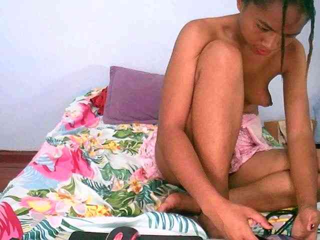 Squirtgirl69 webcam