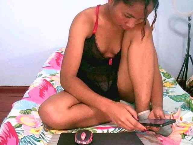 Squirtgirl69 webcam