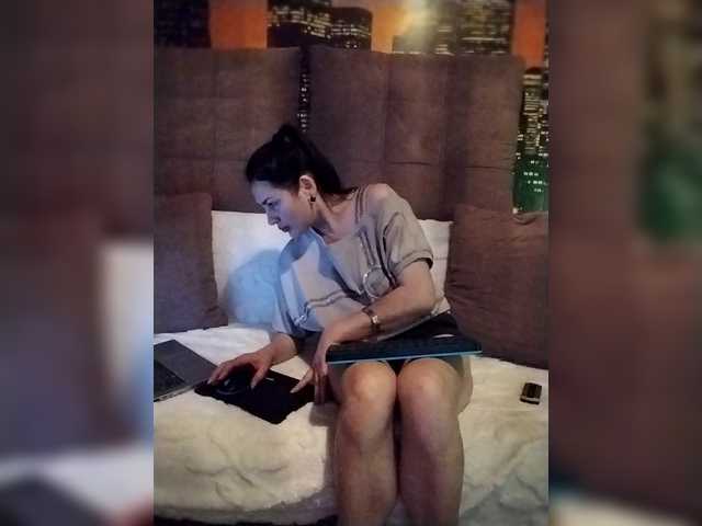 Karolina7777star's BongaCams show and profile