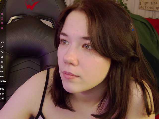 Kelly-foox's BongaCams show and profile