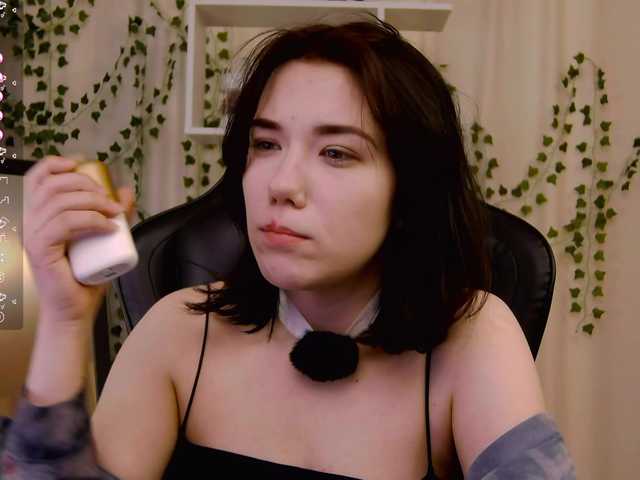 Kelly-foox's BongaCams show and profile