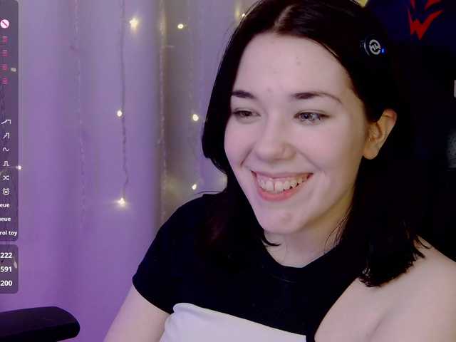 Kelly-foox's BongaCams show and profile