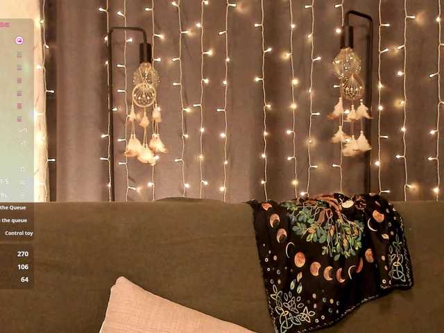 Kelly-foox's BongaCams show and profile