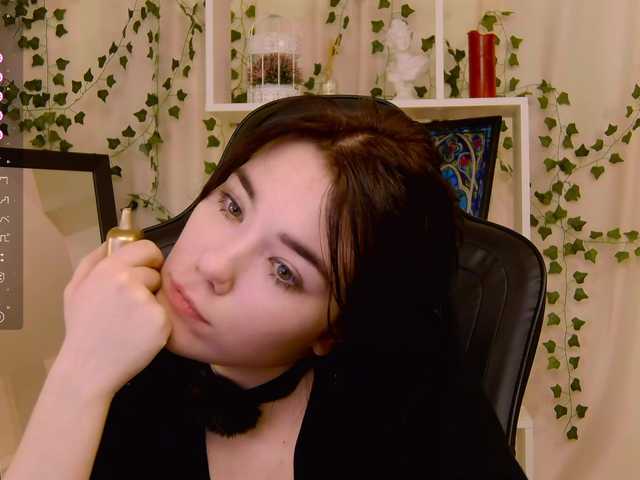 Kelly-foox's BongaCams show and profile