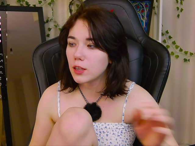 Kelly-foox's BongaCams show and profile