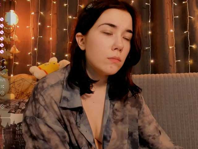 Kelly-foox's BongaCams show and profile