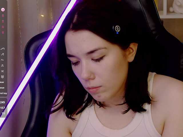 Kelly-foox's BongaCams show and profile