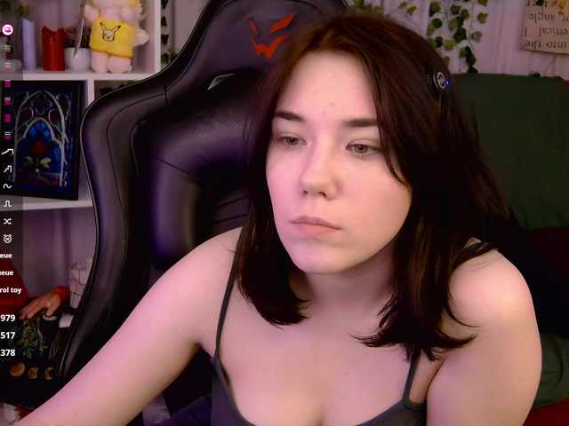 Kelly-foox's BongaCams show and profile