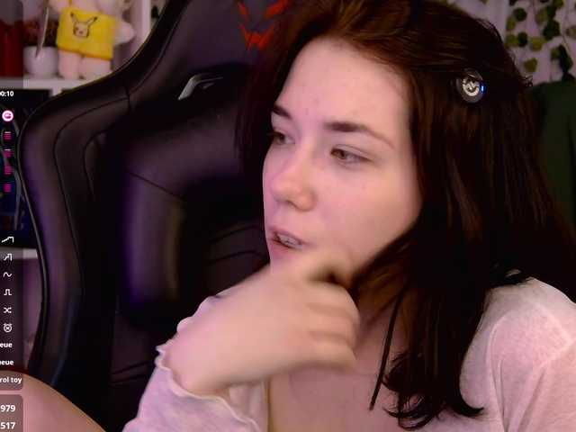 Kelly-foox's BongaCams show and profile