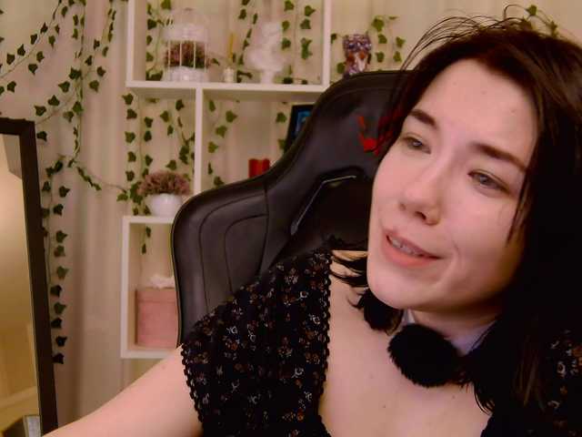 Kelly-foox's BongaCams show and profile