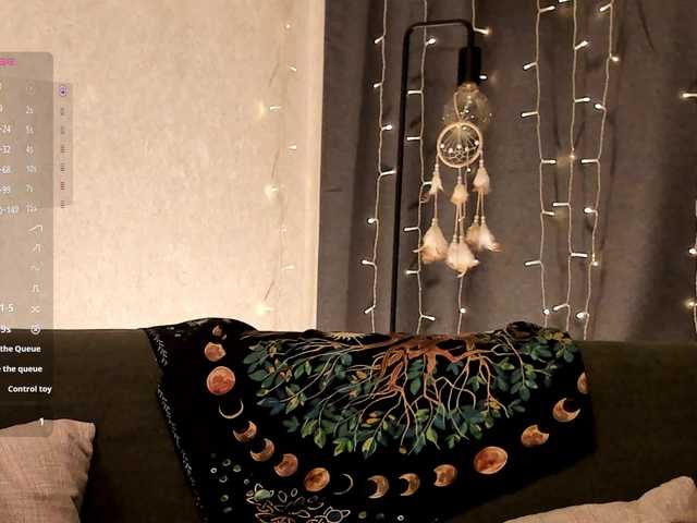 Kelly-foox's BongaCams show and profile