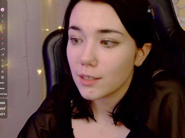 Kelly-foox's BongaCams show and profile